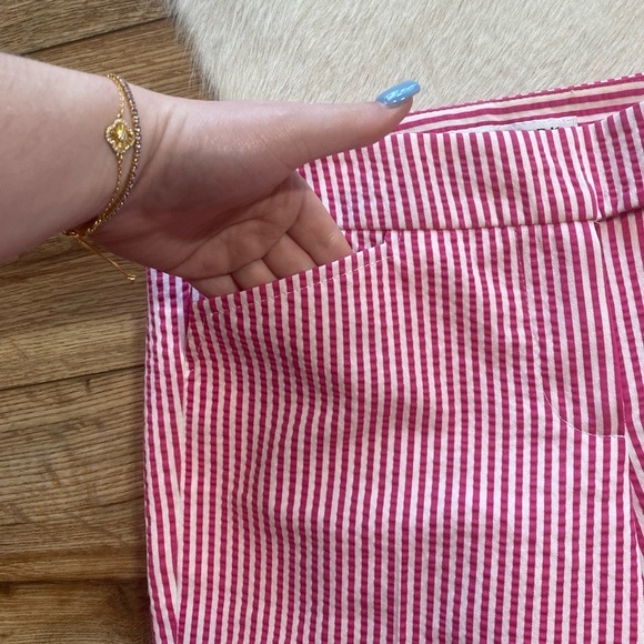 Trina Turk's bright pink and white striped seersucker wide leg pants - Picture 4 of 10